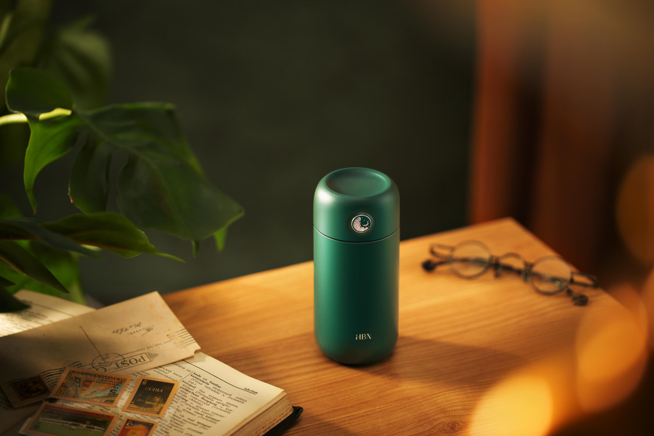 HBN专属定制品牌周边 眼部按摩仪器