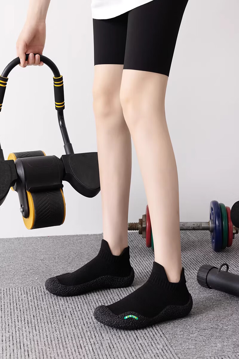 Kelorock Indoor Sports Shoes Women Non-Slip Shock Absorption Fitness Shoes Men Soft Sole Jump Rope Gym Training Black Size 42-43 11