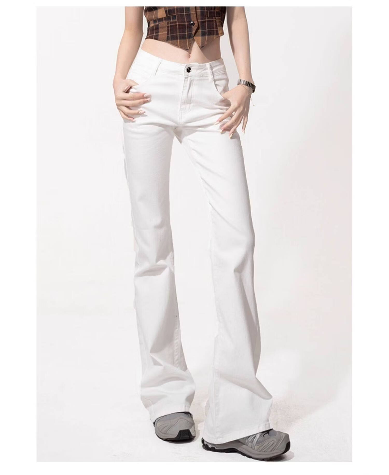 :CHOCOOLATE Women's Summer High-Waist Slim Fit Petite Flared Jeans White Extended Length L 7