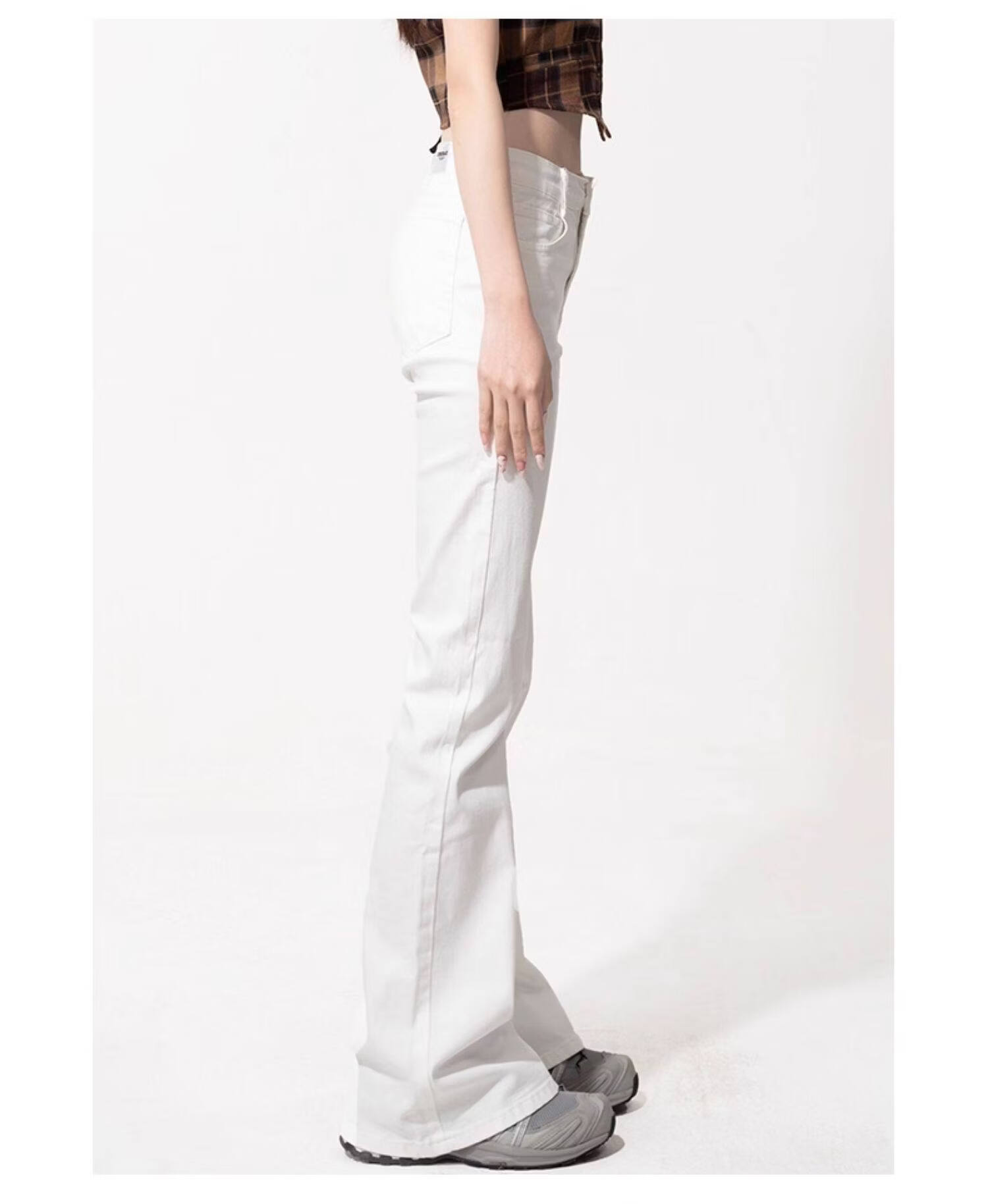 :CHOCOOLATE Women's Summer High-Waist Slim Fit Petite Flared Jeans White Extended Length L 9
