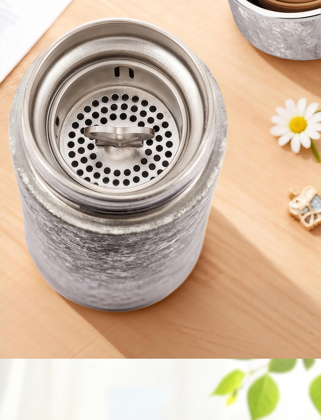 Bear Pure Titanium Insulated Lightweight Portable Water Bottle Starry Sparkle Tea Cup Small Capacity Premium Business Titanium Travel Mug Gift for Women's Day 8