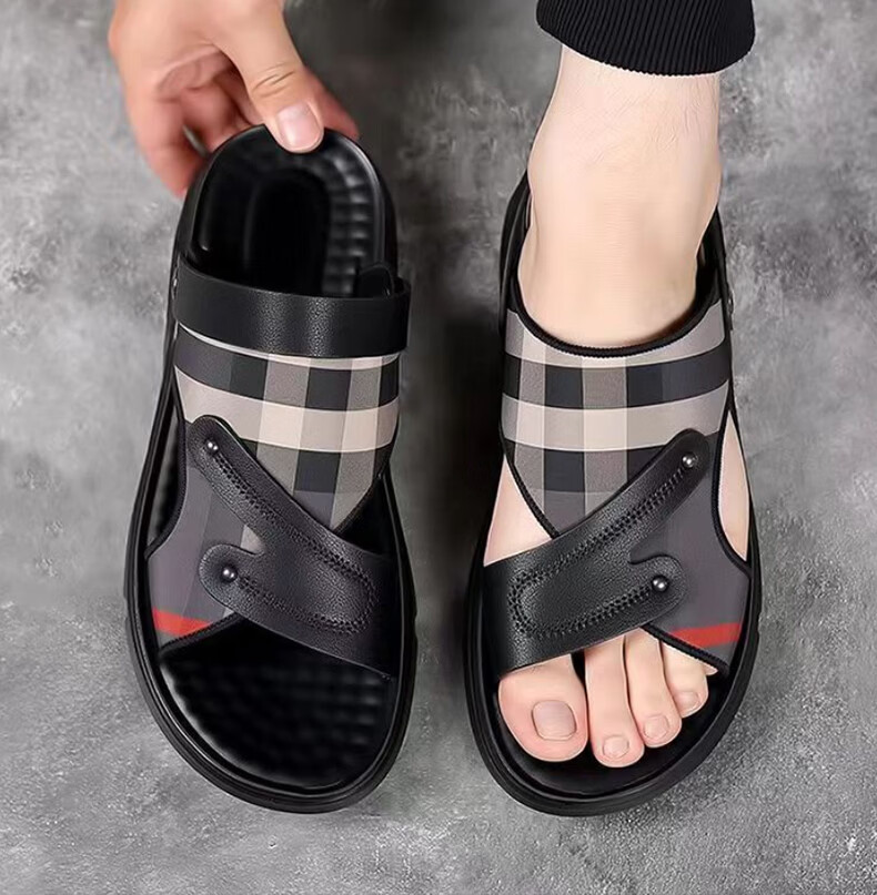 FOOTOPPO Men's Sandals Outdoor Leather Slippers Summer Non-Slip Elderly Thick-Soled Comfortable Slippers 10