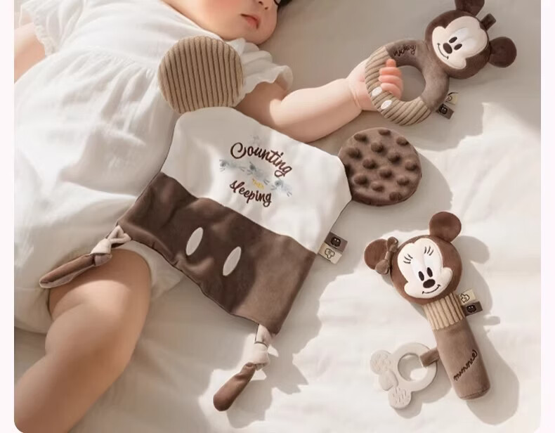 Disney Newborn Welcome Gift Box Baby Rattle Toy Soothing 0-12 Months Infant Month Celebration Children's Day Gift 12