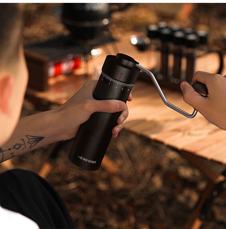 MHW-3BOMBER Portable Coffee Maker Set, 10 Pieces, Hand-Drip Coffee Pot, Manual Coffee Grinder, Smart Coffee Scale for Outdoor Use 25