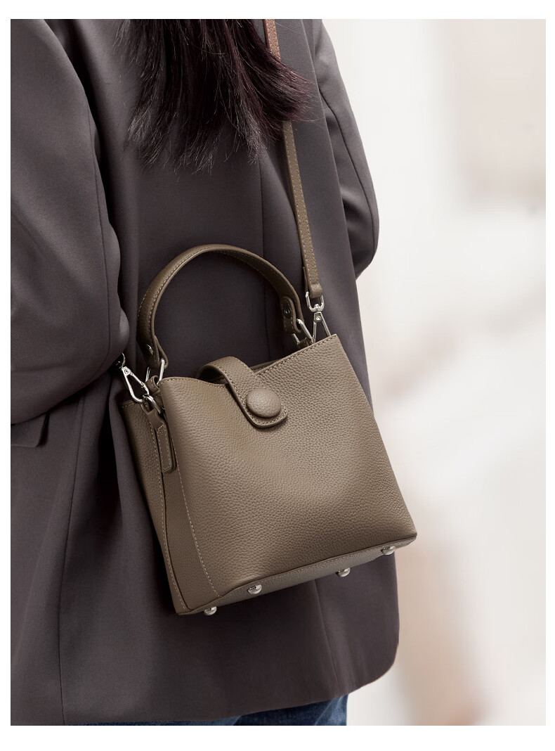 ESUNARTY Genuine Leather Bucket Bag Women 2026 New Handbag Boutique High-End Shoulder Crossbody Bag Birthday Gift for Women 18