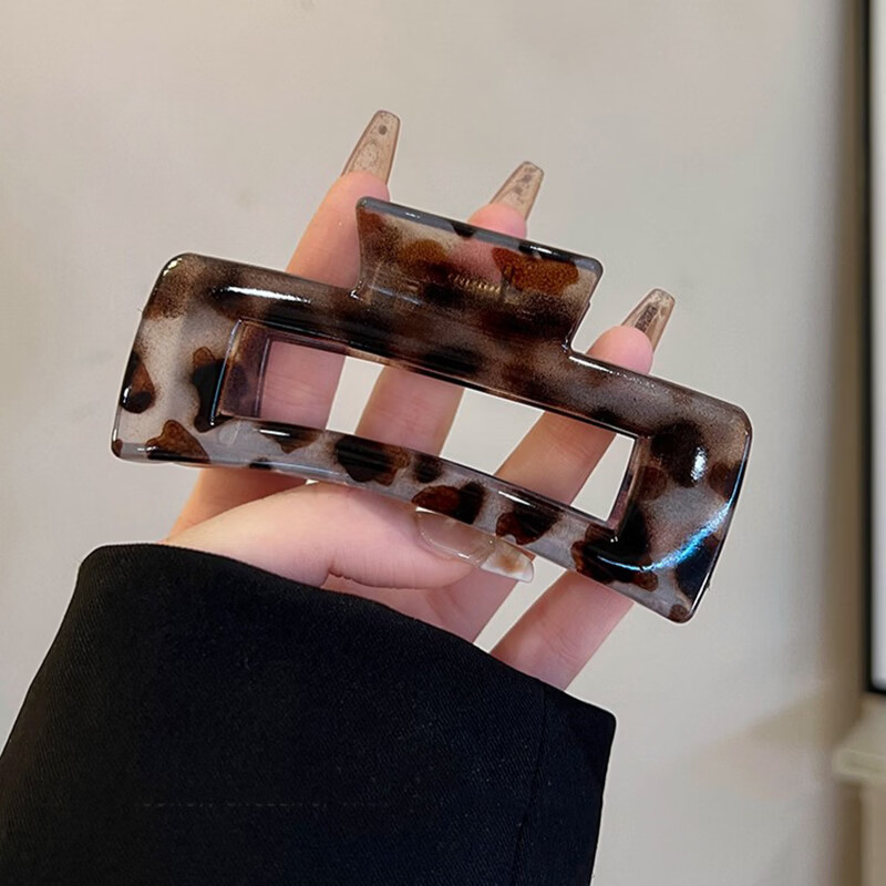 Idaer Leopard Print Large Shark Clip Hair Clip for Women 2026 New Luxury High-End Back of Head Hairpin Girlfriend Birthday Gift 5