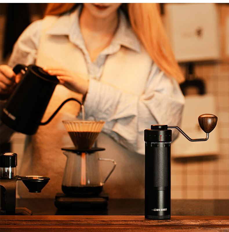 MHW-3BOMBER Portable Coffee Maker Set, 10 Pieces, Hand-Drip Coffee Pot, Manual Coffee Grinder, Smart Coffee Scale for Outdoor Use 21