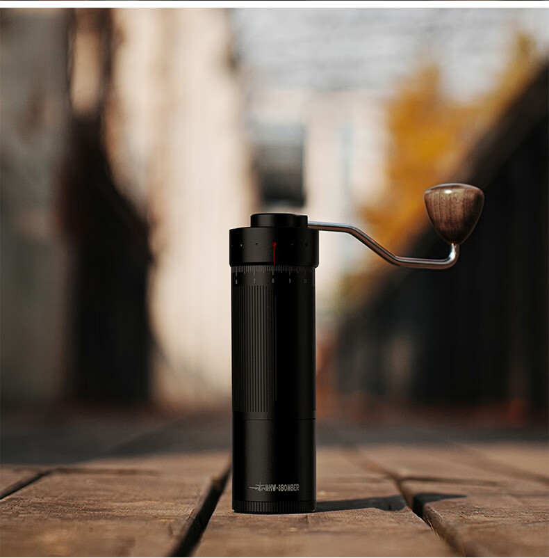 MHW-3BOMBER Portable Coffee Maker Set, 10 Pieces, Hand-Drip Coffee Pot, Manual Coffee Grinder, Smart Coffee Scale for Outdoor Use 24