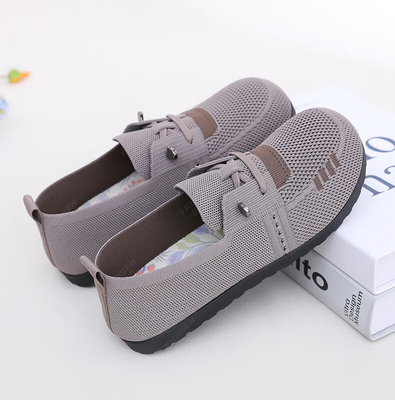Yidisen Lightweight Comfortable Casual Women's German Training Shoes Old Beijing Cloth Shoes Soft Sole Non-Slip Mom Shoes Brown Size 36 25