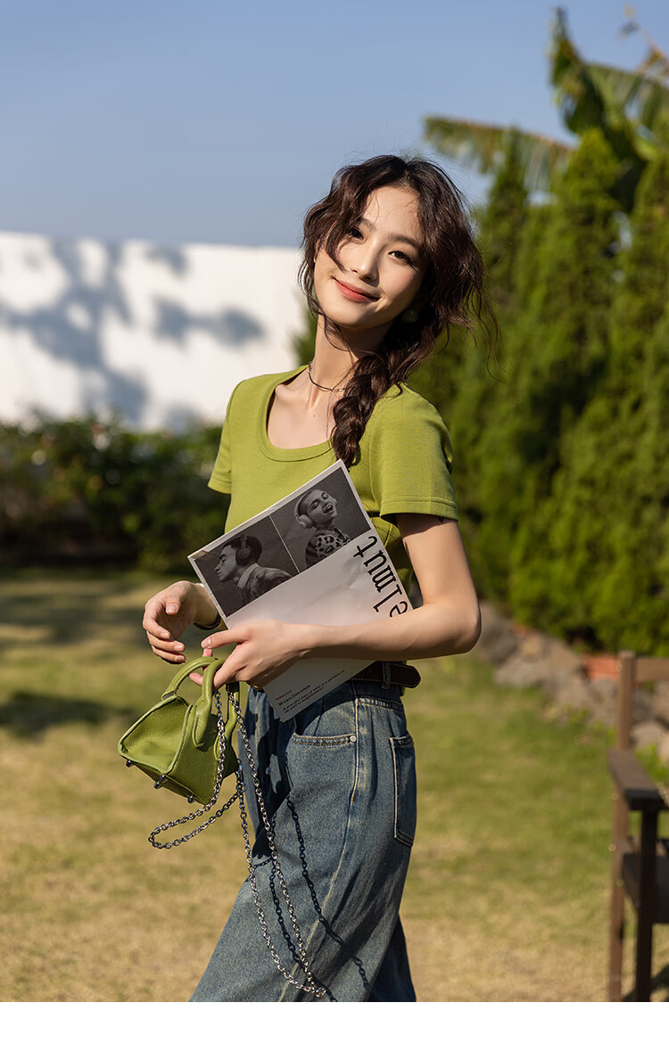 Mishow [] Women's Square Neck Short Sleeve T-Shirt 2026 Spring Summer New High-End Crop Top 38