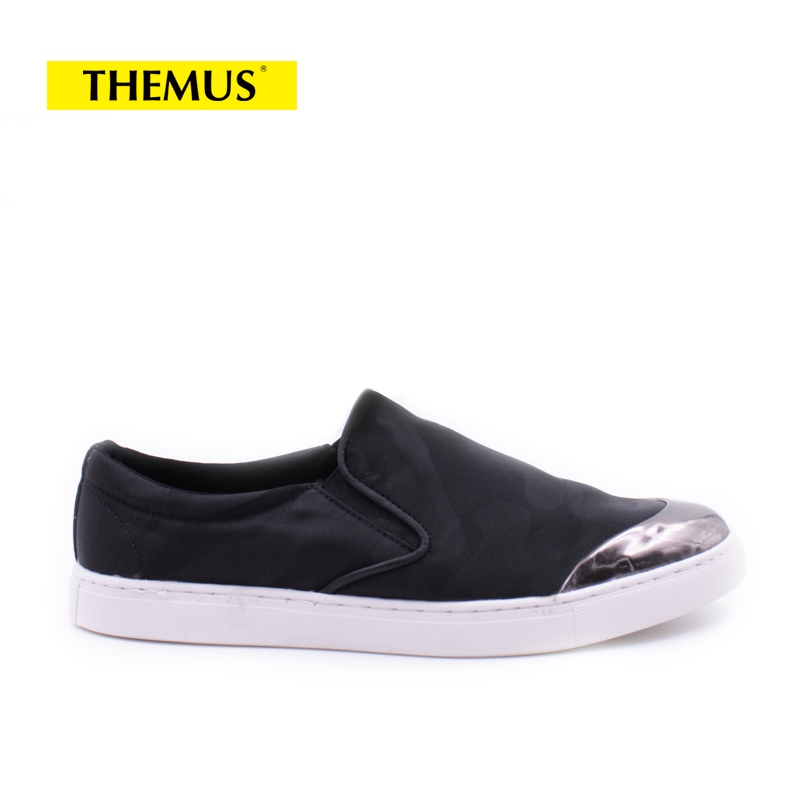 

THEMUS Black CHINA 42, Flats