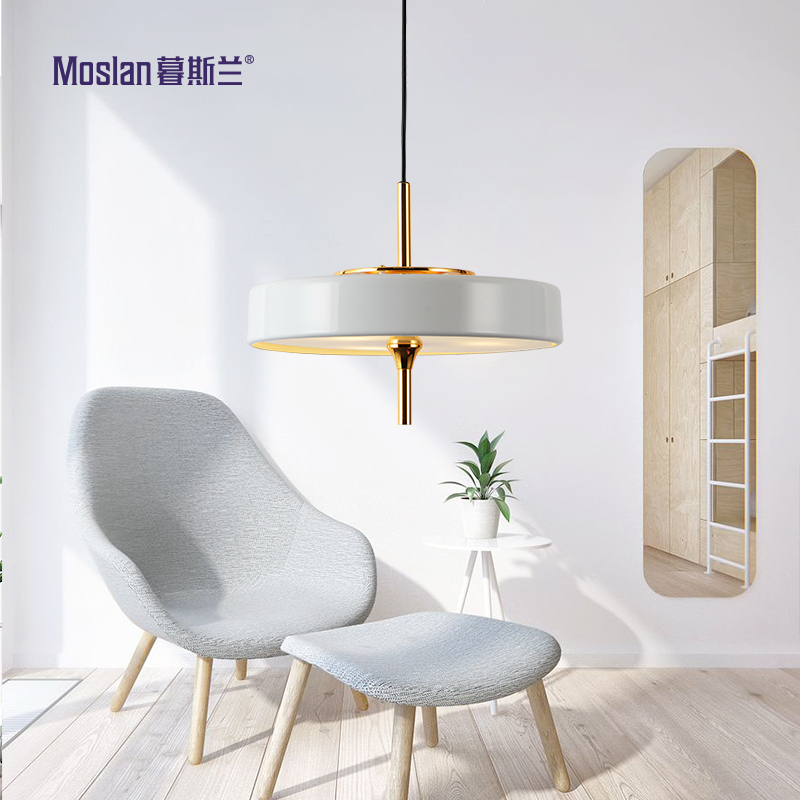 

Moslan Белый 15W, миндальное печенье люстра