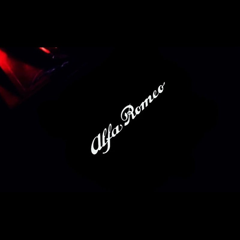

Wskyfook White, Для предупреждения двери Alfa Romeo