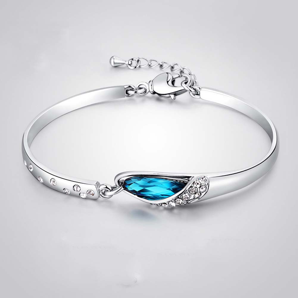 

MyMei, Silver Plated Bangle Blue