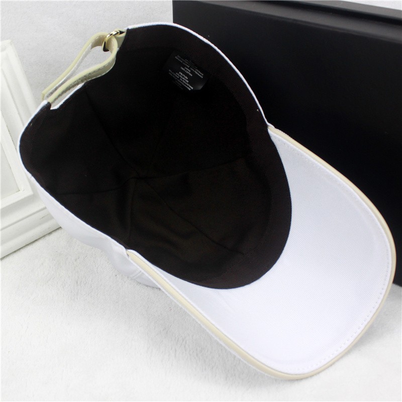 

LUOQ White