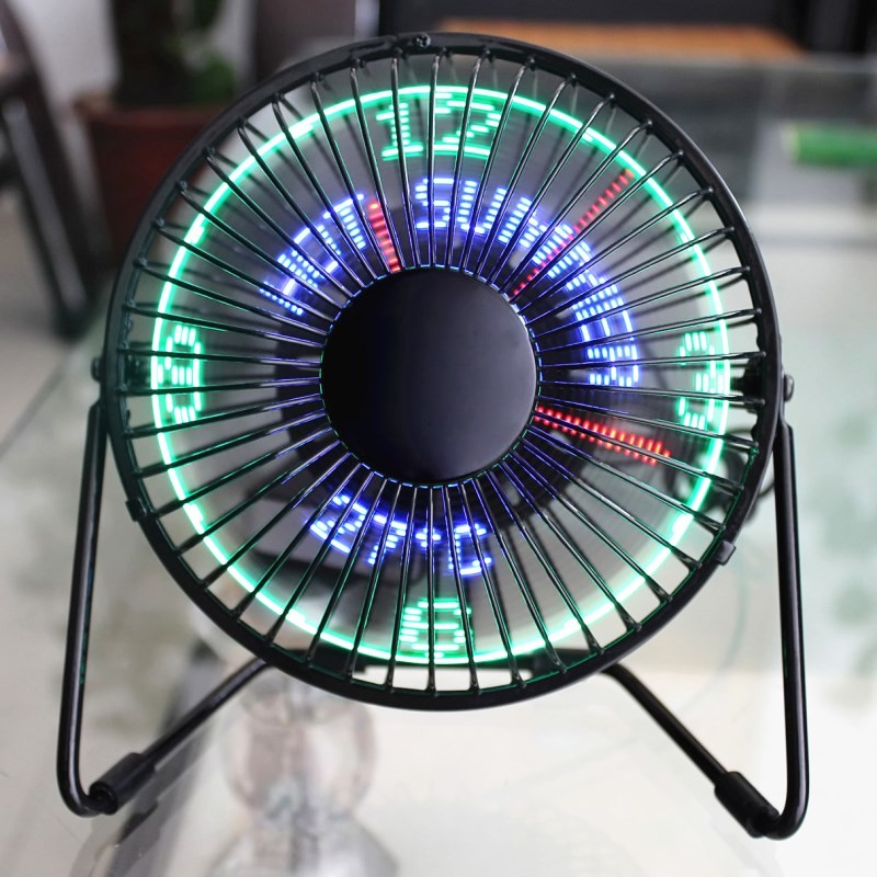 

COOLCOLD Часы и температура и слова, охлаждающий вентилятор usb