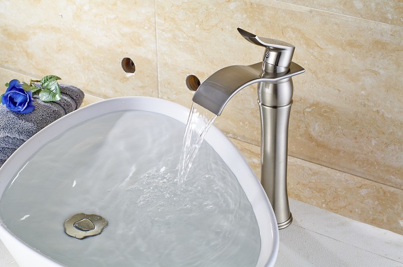 

GANGGANG, Waterfall Basin Faucet