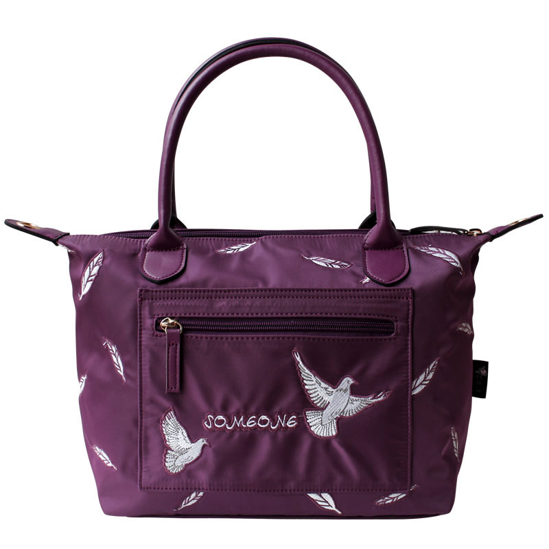 

JD Коллекция дефолт дефолт, Между joycollection