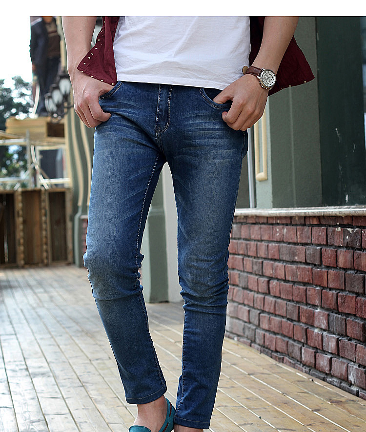 基本信息 品牌:森雨鞋类专营店 专柜价格:318元 货号:p2103 优惠信息