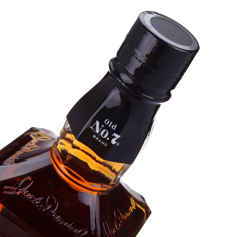 Jack Daniels Tennessee Blended Whiskey Wine Black Label Unboxed 700ml Gift