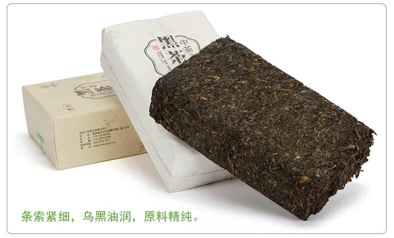 每一片金花mm手筑茯砖的原料都经木制仓库的洗礼,对于防潮,改善茶叶