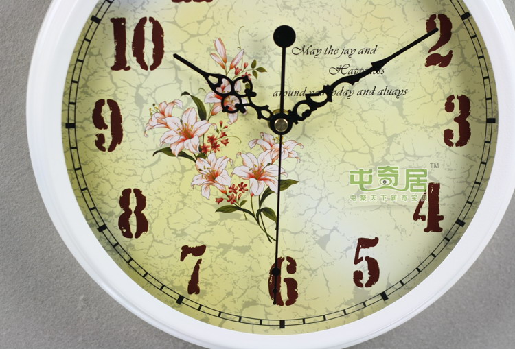 
                                        TQJ白色田园铁艺挂钟/扫秒静音机芯/铁制挂钟/8518 白色                