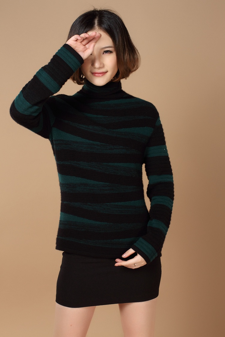 chez-moi诗慕华2013新品100%女纯羊绒衫 高领套头 61343 绿色 l