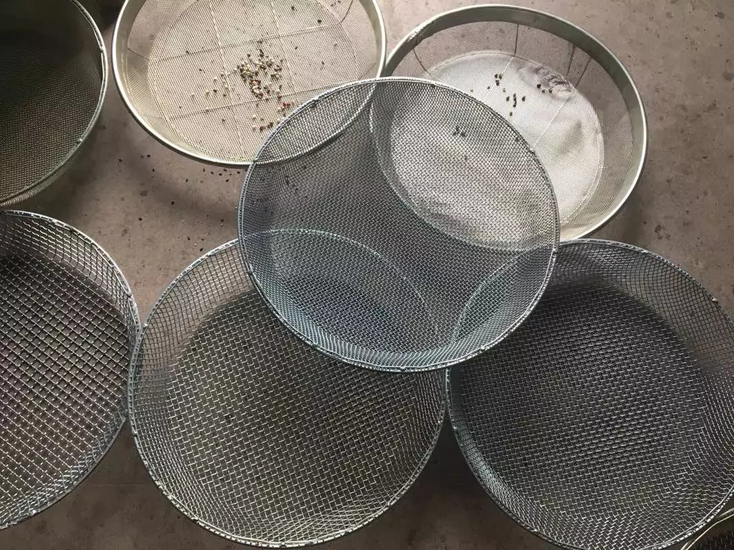 筛子沙石子过滤筛粮食谷物筛铁丝筛钢丝筛网煤炭筛大号53厘米3毫米孔