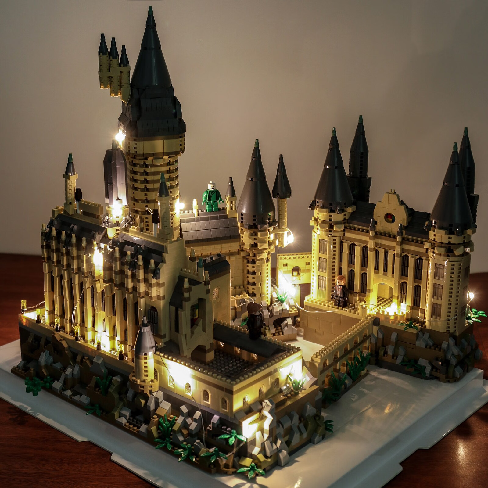 乐高lego积木霍格沃兹城堡拼装积木成人高难度哈利波特巨大型建筑男孩