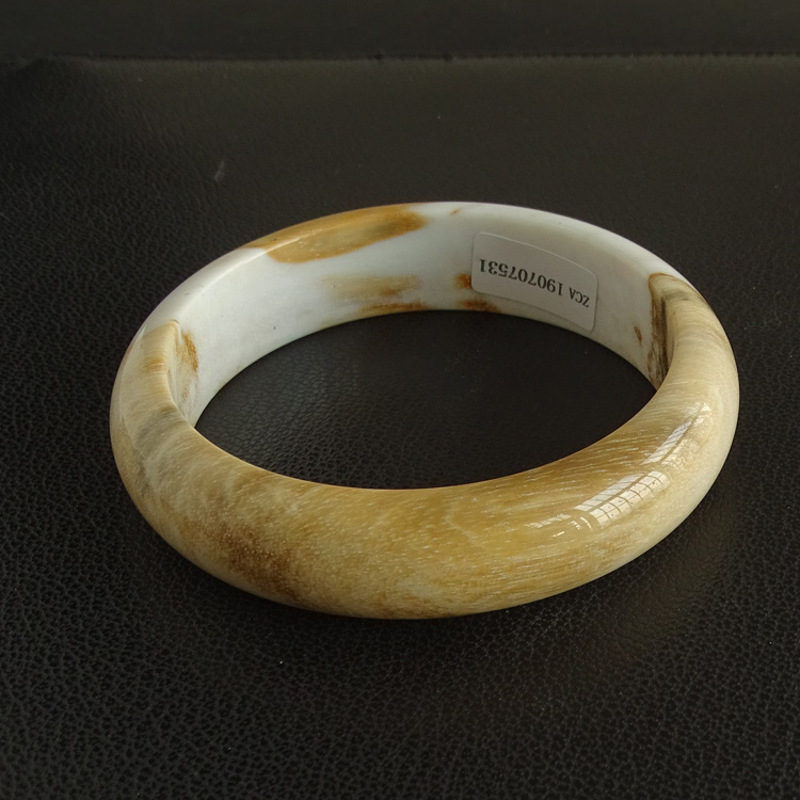 香港言和专柜树化石手镯 硅化木化玉白树化玉手镯 木化石实物送证书