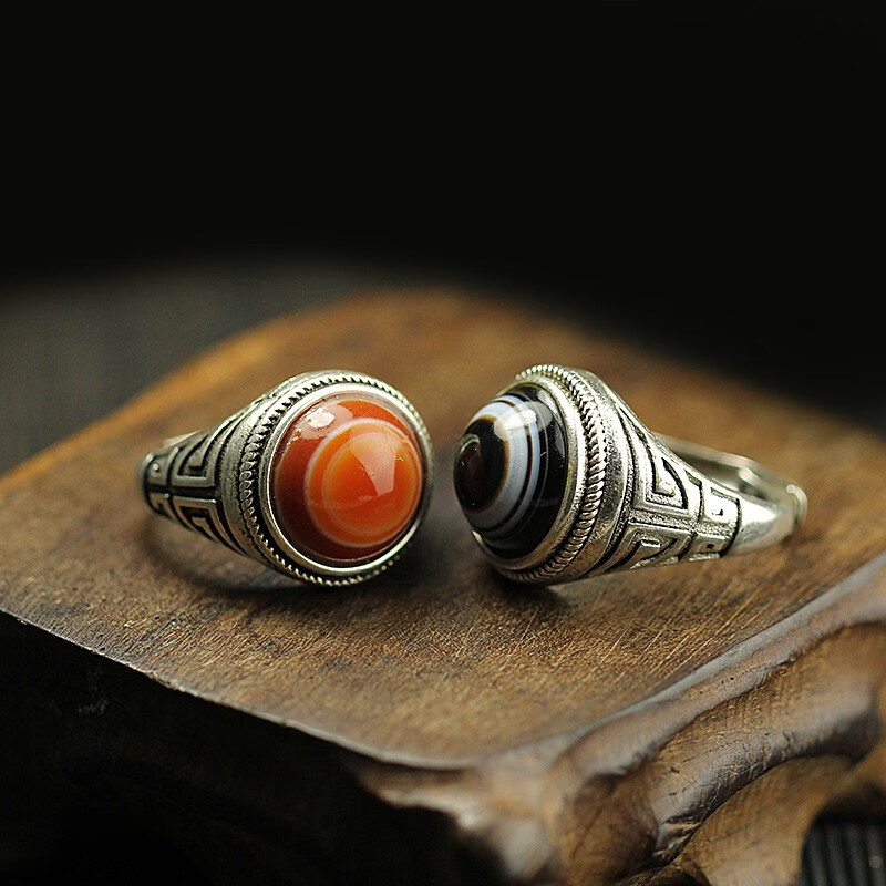 豪珠真品西藏天珠戒指男士款天眼石藏银个性民族风镶嵌天珠戒指黑白