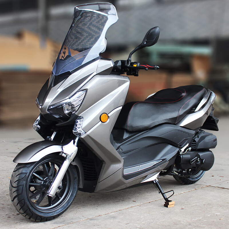 国四马杰斯特t3摩托车电喷踏板t8旅行大绵羊助力车150cc整车可上牌 抖