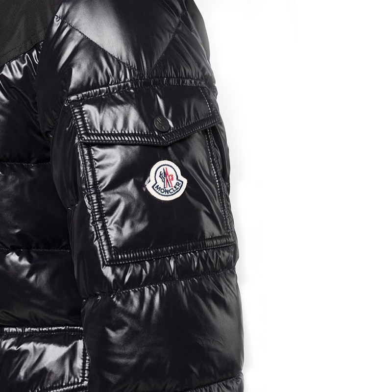 moncler蒙口奢侈品男装gombei系列黑色绗缝袖标贴袋拉链连帽羽绒服