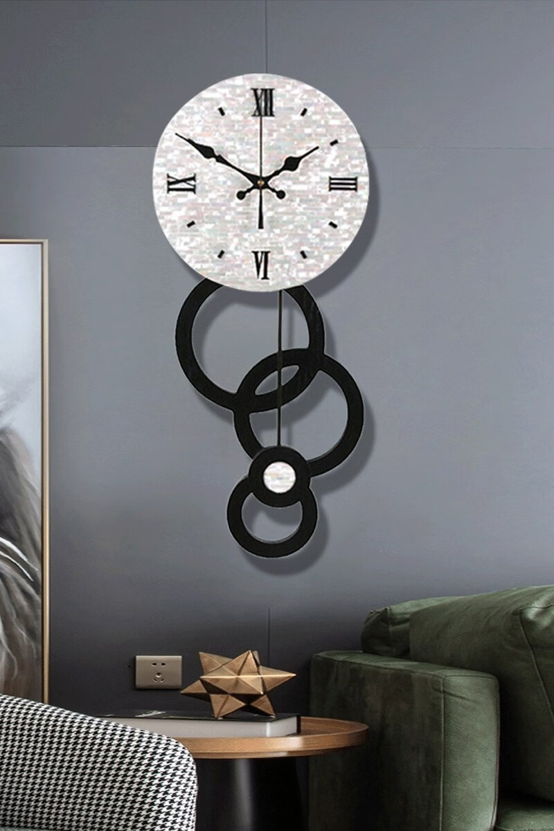 音符挂钟客厅现代简约石英钟表时尚潮流创意轻奢家用2021网红时钟