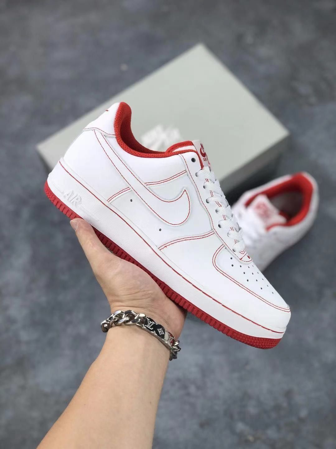 af1红白小洛克公园空军一号男女情侣低帮休闲运动滑板鞋红色355