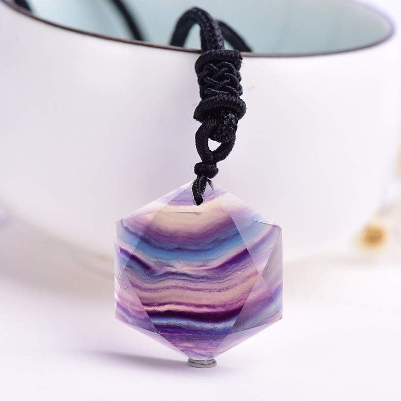 唯诚天然七彩萤石吊坠六芒星大卫星吊坠彩虹条纹萤石原石项链男女礼物