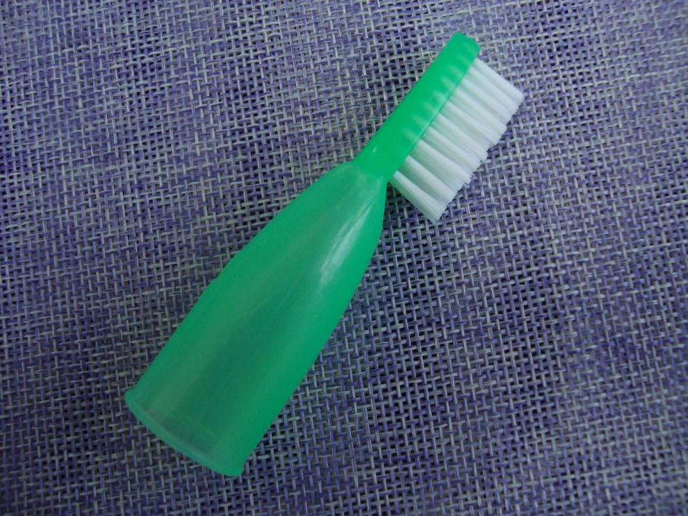 监狱安全牙刷医院戒毒所软毛拇指牙刷拘留所犯人手指套专用牙刷竹节