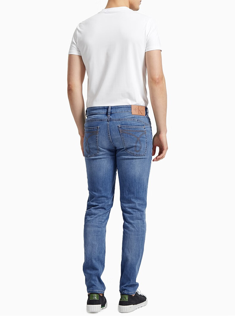 ckjeans男装时尚潮流楔形版logo皮标破洞微弹牛仔裤j3147011aa蓝色32