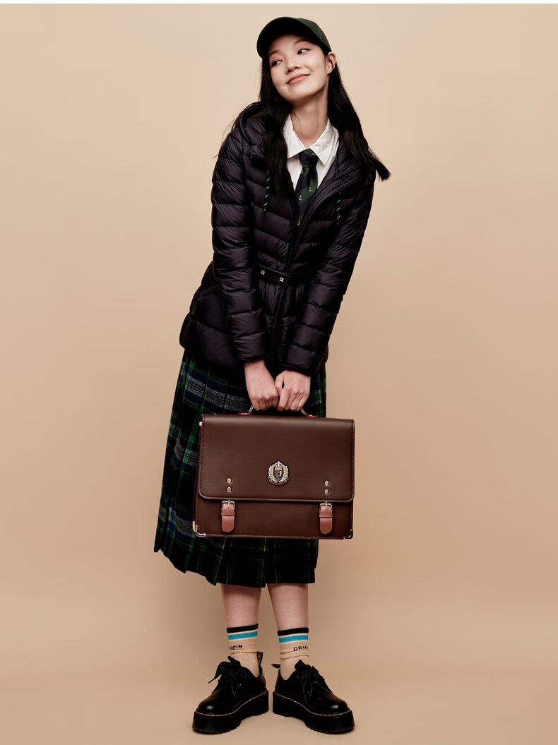 teenieweenie小熊2022年秋冬新款时尚轻便腰带连帽羽绒服保暖外套女