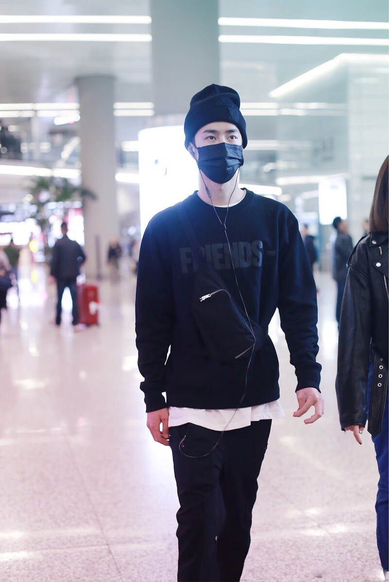 boy bees正品现货vlone卫衣黑色星期五friends宽松情侣男女王一博同款