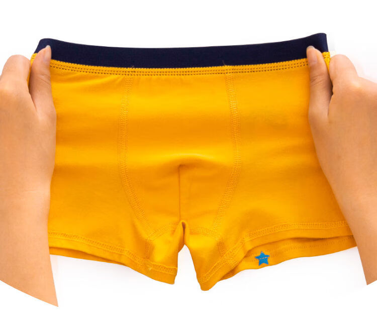 儿童内裤男宝宝平角裤四角小男孩子卡通秋冬款男童宝宝短裤头脚印熊