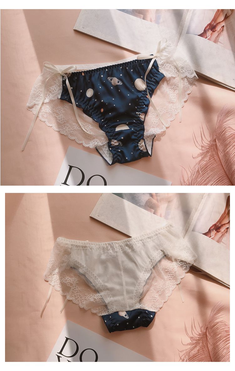 蕾丝少女内裤女士丝带日系短裤水果蜜桃女绸缎无痕中腰三角裤小草莓m