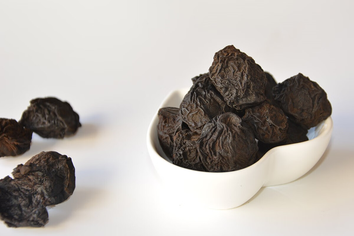 梅花醉正宗乌梅300g传统烟熏乌梅干药食同源原味酸梅汤茶食材 红色