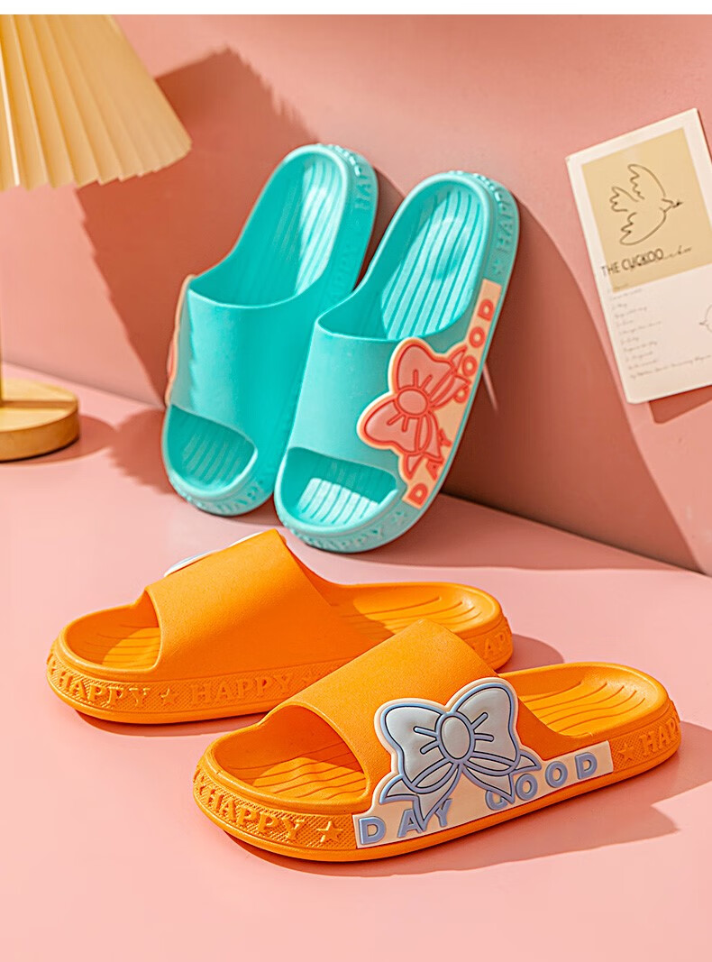 小女孩拖鞋女童凉拖10岁儿童夏女室内软底踩屎感凉拖夏季家居女孩子