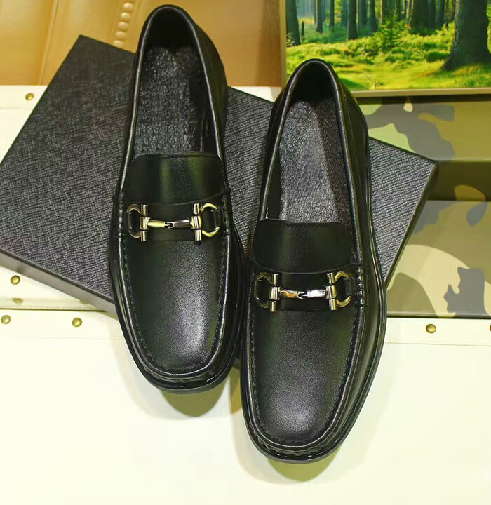 酷奇高端品牌同款皮软底日常休闲鞋牛皮鞋英伦驾车懒人鞋男鞋潮鞋售