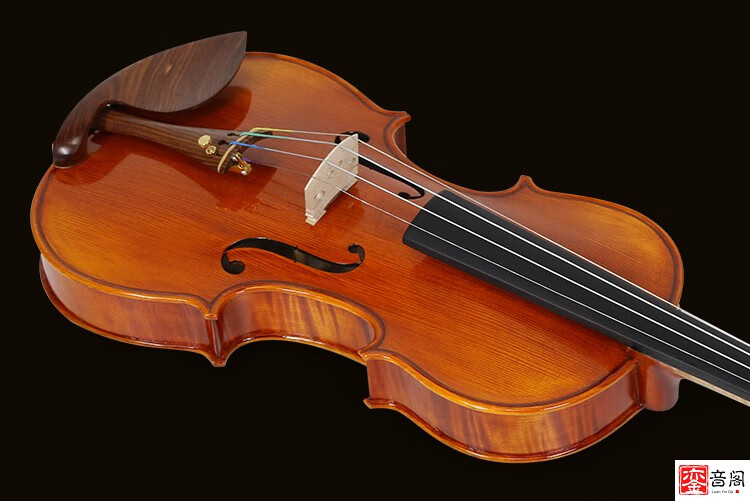 日本suzuki铃木高档小提琴初学者专业级演奏手工虎纹乐器44小提琴琴弓