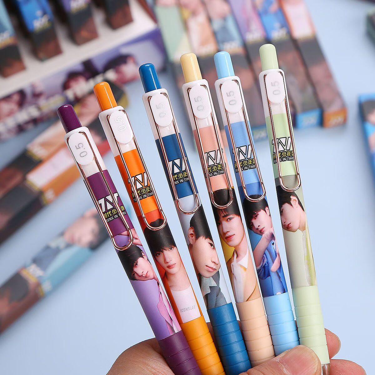 欧鲸(oujing) tnt时代少年团盲盒笔同款文具套装按动中性笔应援笔周边