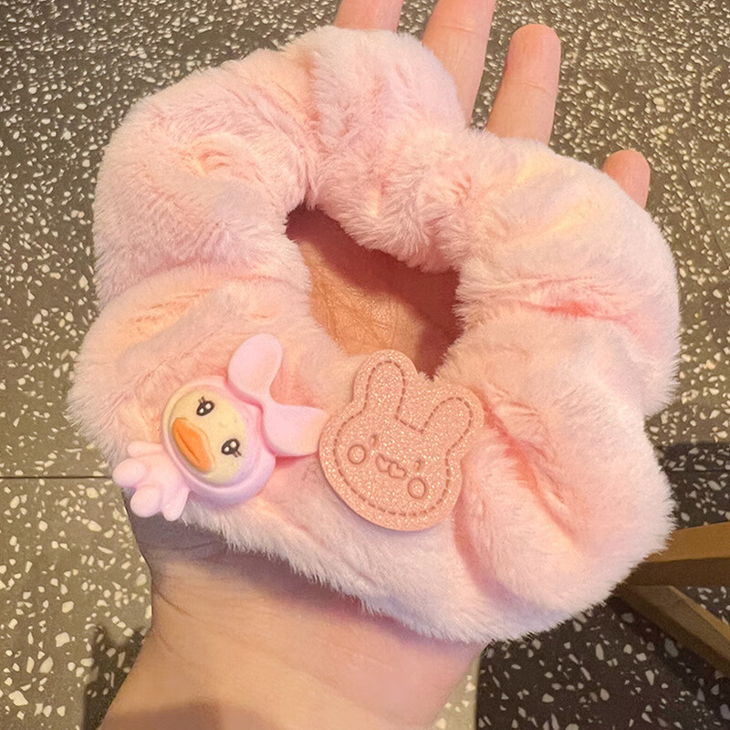 可爱小熊毛茸茸粉色大肠发圈毛绒皮筋甜美少女扎头绳肥肠发绳 白色