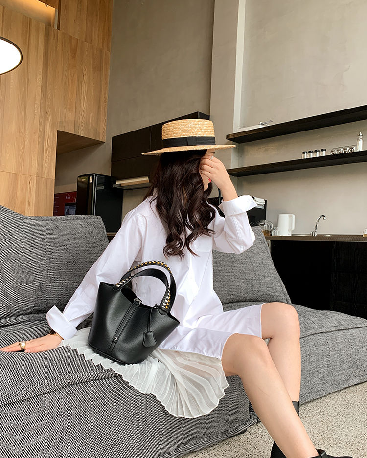 老人头同款 菜篮子包包女斜挎2020新款单肩手提小包编织宽带休闲潮