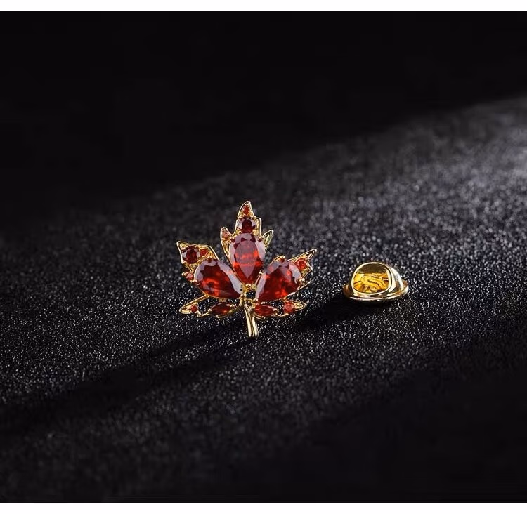 Maple Leaf Brooch Men's Corsage Suit Pin Crystal Badge Simple Atmosphere Pin Lapel Pin Accessories Red_voghion.com